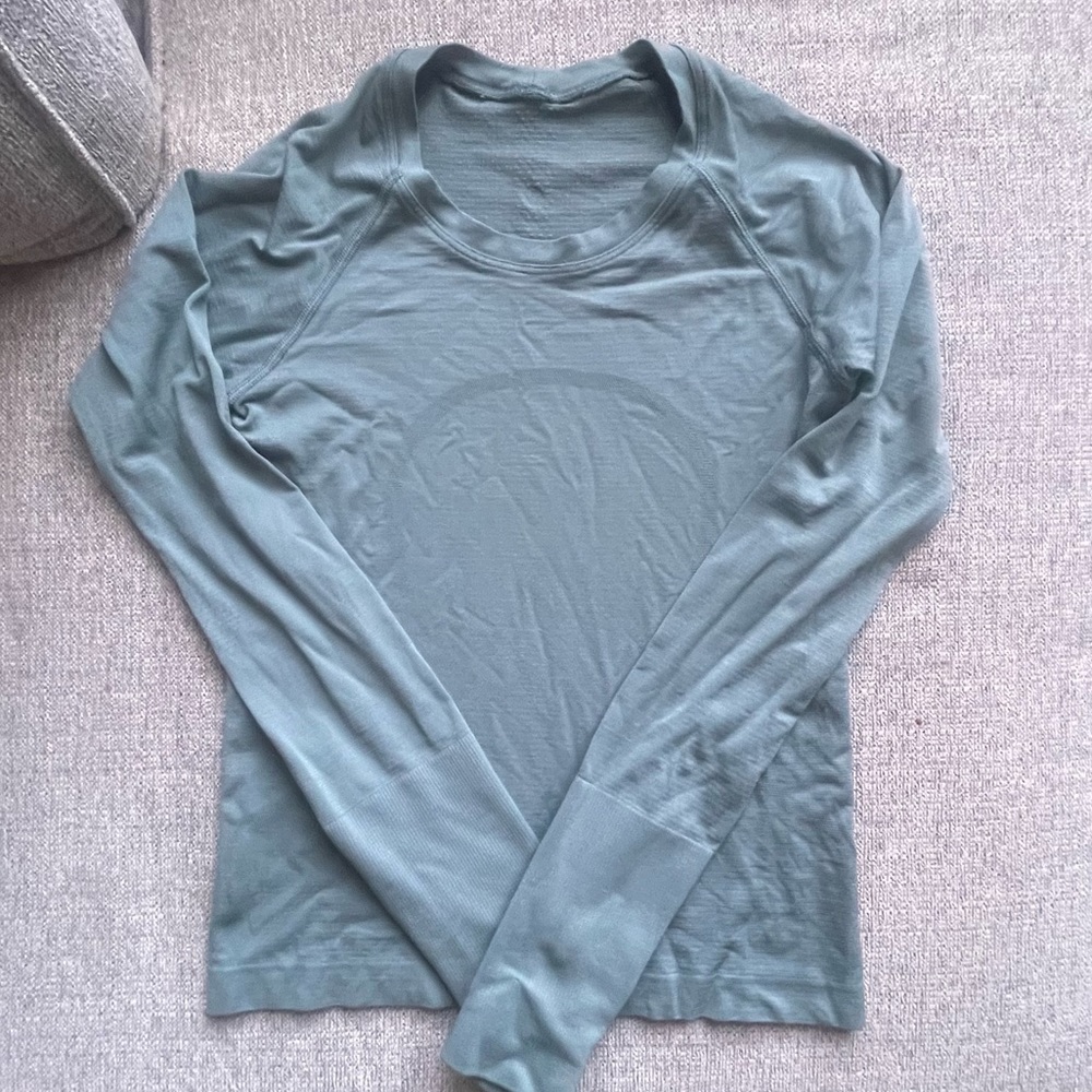 Lululemon Swiftly Tech Long-Sleeve Shirt 2.0